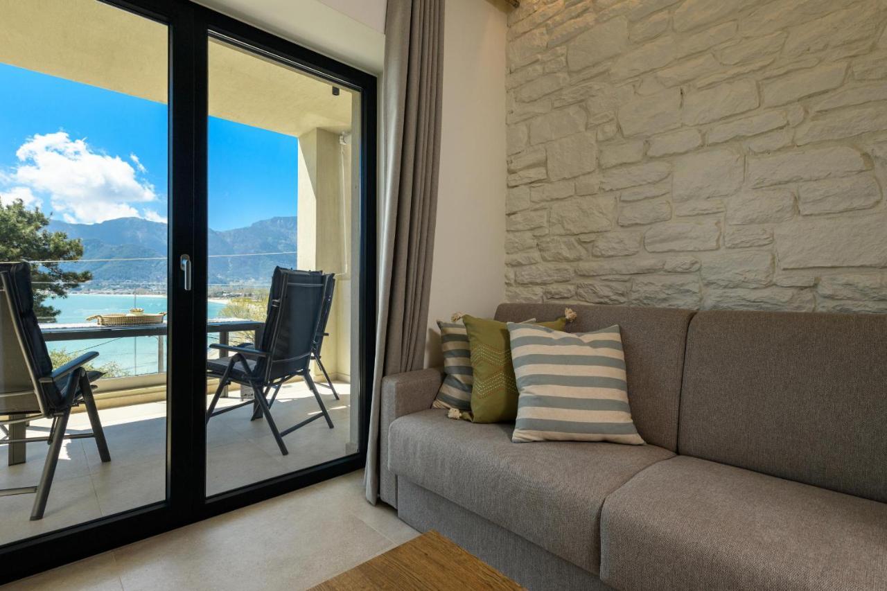 Archetypo Luxury Living Daire Chrysi Ammoudia Dış mekan fotoğraf