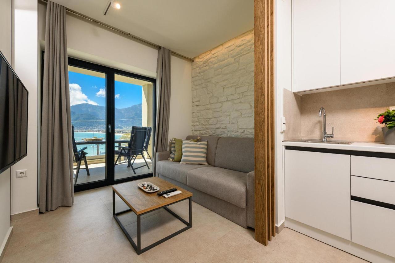 Archetypo Luxury Living Daire Chrysi Ammoudia Dış mekan fotoğraf